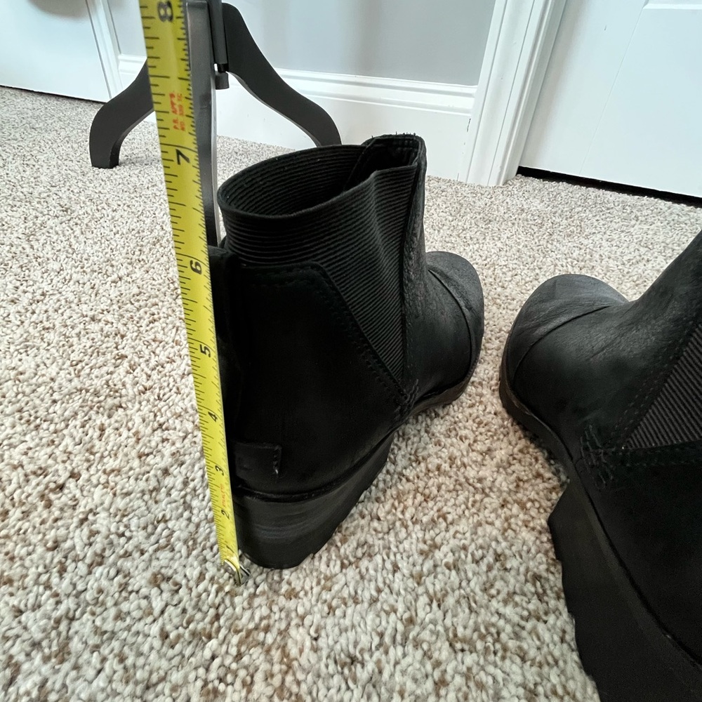 Sorel Black Leather Ankle Booties - Picture 10 of 10